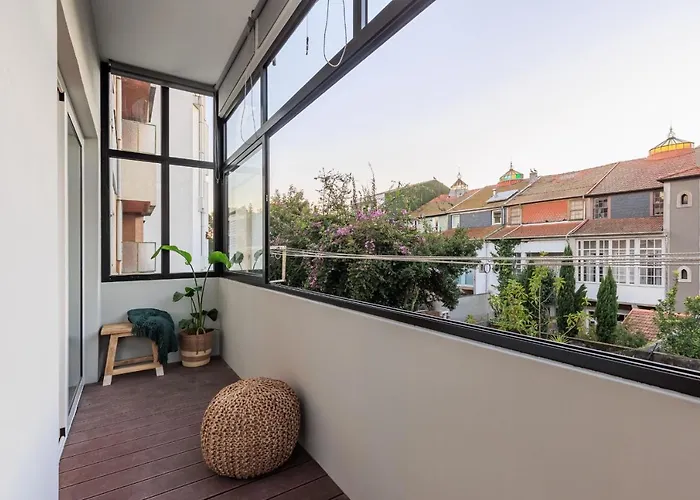 Enjoy Bonfim 2br Renovated By Lovelystay