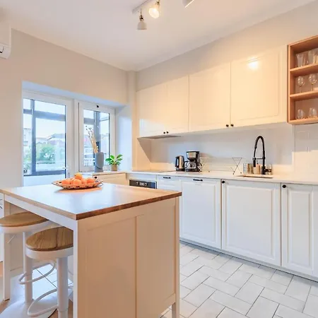 Enjoy Bonfim 2br Renovated By Lovelystay Apartment *