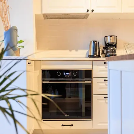 Enjoy Bonfim 2br Renovated By Lovelystay