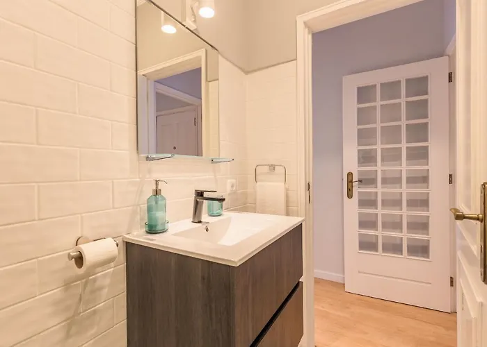 Enjoy Bonfim 2br Renovated By Lovelystay Διαμέρισμα